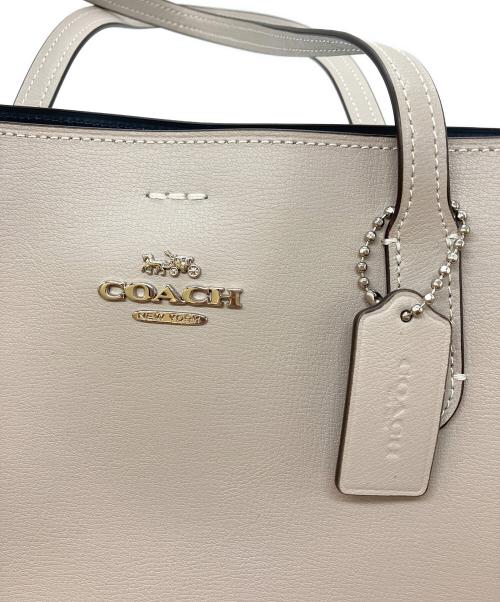 COACH（コーチ）COACH (コーチ) アベニュー キャリーオール トートバッグ ライトグレーの古着・服飾アイテム