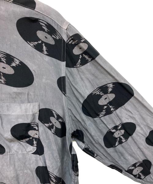 WACKO MARIA（ワコマリア）WACKO MARIA (ワコマリア) レコード柄シャツ グレー サイズ:XLの古着・服飾アイテム