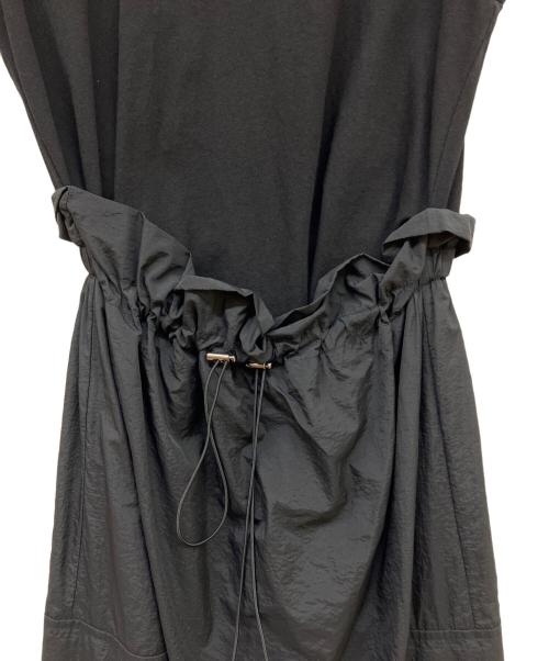 PLUS OTO.HA（プラスオトハ）PLUS OTO.HA (プラスオトハ) ノースリーブ切替ワンピース ブラック サイズ:Fの古着・服飾アイテム