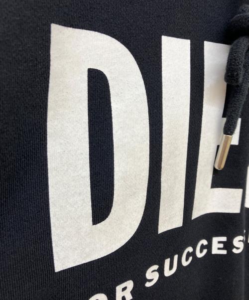 DIESEL（ディーゼル）DIESEL (ディーゼル) ロゴパーカー ブラック サイズ:XLの古着・服飾アイテム