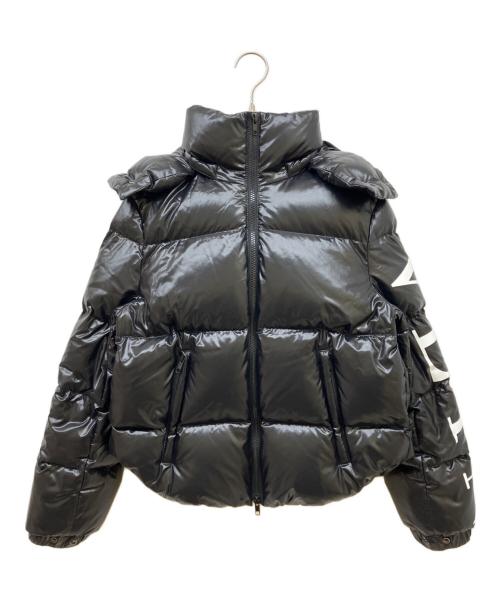 VALENTINO（ヴァレンティノ）VALENTINO (ヴァレンティノ) VLTN ナイロンラッケ パディドジャケット ブラック サイズ:36の古着・服飾アイテム