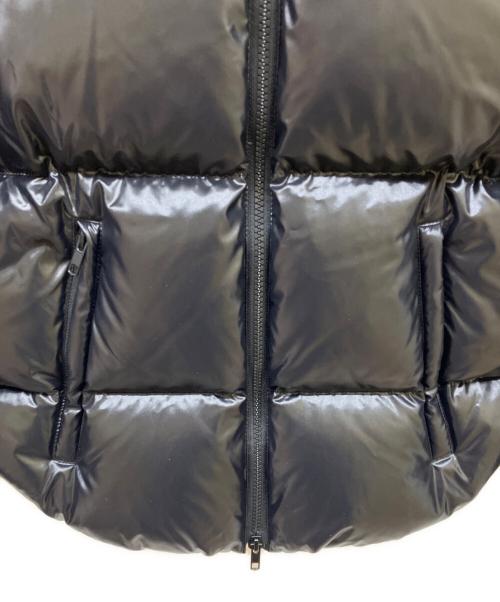 VALENTINO（ヴァレンティノ）VALENTINO (ヴァレンティノ) VLTN ナイロンラッケ パディドジャケット ブラック サイズ:36の古着・服飾アイテム