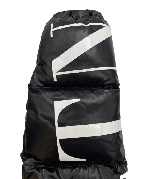 VALENTINO（ヴァレンティノ）VALENTINO (ヴァレンティノ) VLTN ナイロンラッケ パディドジャケット ブラック サイズ:36の古着・服飾アイテム