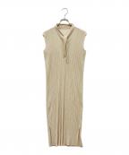 PLEATS PLEASEプリーツプリーズ）の古着「ボウタイワンピース」｜ベージュ