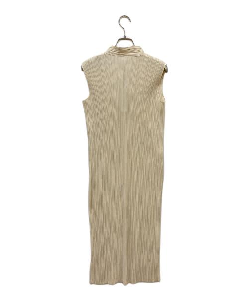 PLEATS PLEASE（プリーツプリーズ）PLEATS PLEASE (プリーツプリーズ) ボウタイワンピース ベージュ サイズ:3の古着・服飾アイテム