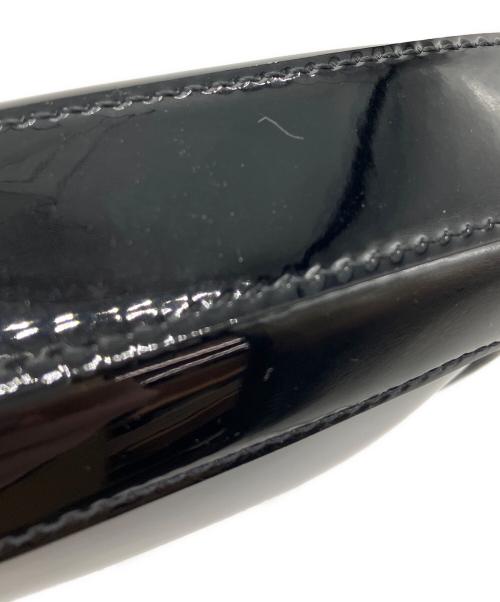 GUCCI（グッチ）GUCCI (グッチ) エナメルミニショルダーバッグ ブラックの古着・服飾アイテム