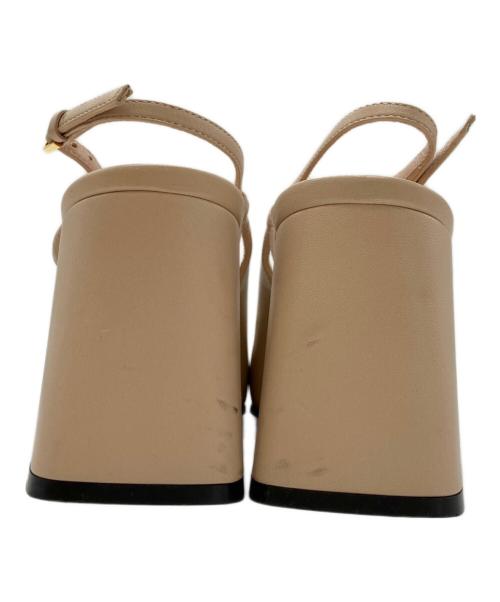 GUCCI（グッチ）GUCCI (グッチ) ホースビットスクエアトゥパンプス ベージュ サイズ:38の古着・服飾アイテム