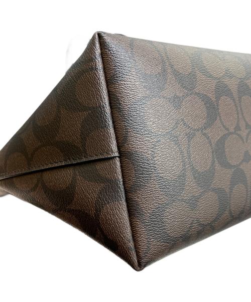 COACH（コーチ）COACH (コーチ) ギャラリー トート シグネチャー キャンバス ブラウンの古着・服飾アイテム