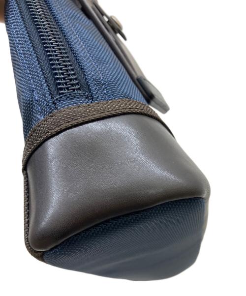 TUMI（トゥミ）TUMI (トゥミ) ビジネスバッグ ネイビーの古着・服飾アイテム