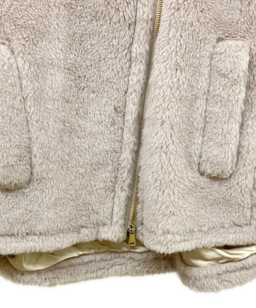 MaxMara（マックスマーラ）MaxMara (マックスマーラ) テディベアケープ ポンチョ ライトピンク サイズ:42 未使用品の古着・服飾アイテム