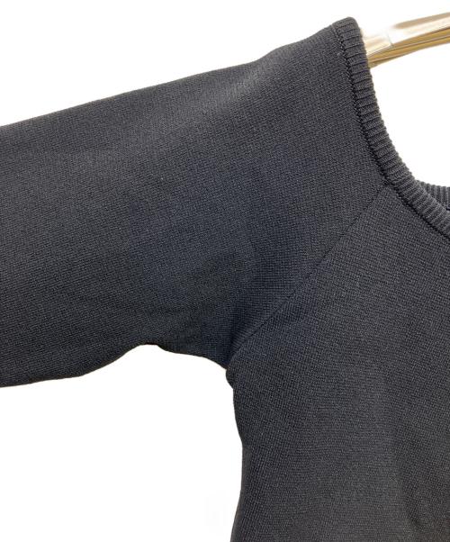 cygne（シーニュ）cygne (シーニュ) 半袖ニットオフショルトップス ブラック サイズ:1 未使用品の古着・服飾アイテム