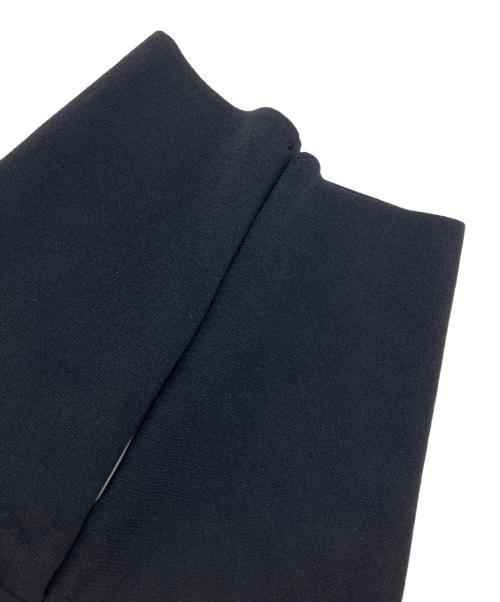 cygne（シーニュ）cygne (シーニュ) 半袖ニットオフショルトップス ブラック サイズ:1 未使用品の古着・服飾アイテム