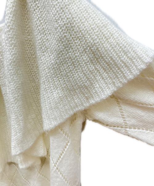 cygne（シーニュ）cygne (シーニュ) フリルカラー プルオーバー ニット ホワイト サイズ:SIZE Freeの古着・服飾アイテム
