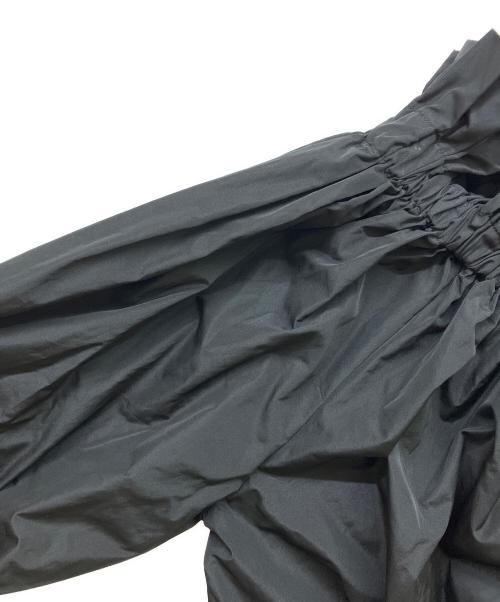 cygne（シーニュ）cygne (シーニュ) フリルギャザーオフショルブラウス ブラック サイズ:Fの古着・服飾アイテム