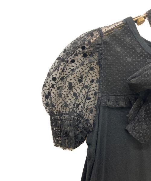RED VALENTINO（レッドヴァレンティノ）RED VALENTINO (レッドヴァレンティノ) チュール切替カットソー ブラック サイズ:SIZE Sの古着・服飾アイテム