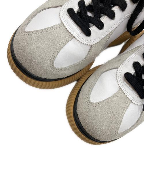 Onitsuka Tiger（オニツカタイガー）Onitsuka Tiger (オニツカタイガー) DELECITY ホワイト サイズ:24cmの古着・服飾アイテム