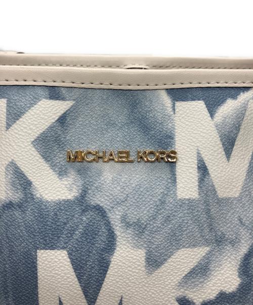 MICHAEL KORS（マイケル・コース）MICHAEL KORS (マイケル・コース) ジェットセット トラベル トートバック ホワイト×ブルーの古着・服飾アイテム