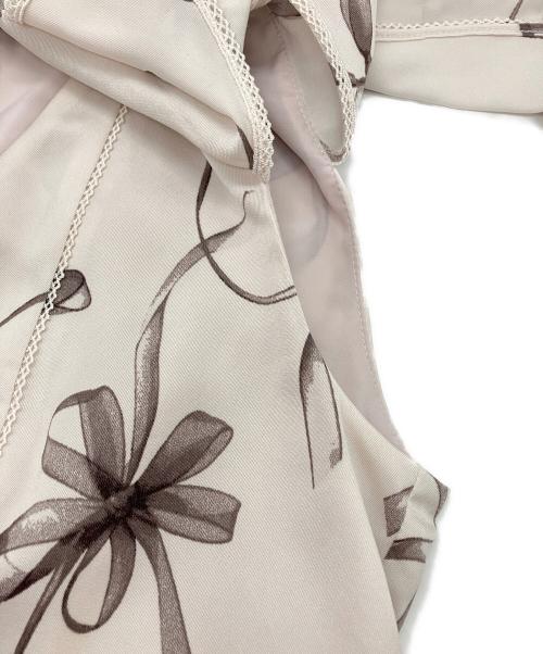 Snidel（スナイデル）Snidel (スナイデル) Sustainableリボンプリントワンピース ピンク サイズ:SIZE Mの古着・服飾アイテム