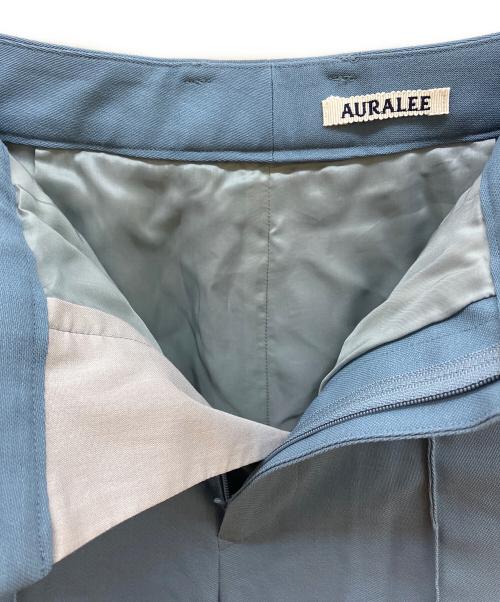 AURALEE（オーラリー）AURALEE (オーラリー) HARD TWIST WOOL DOBBY SLACKS ブルーの古着・服飾アイテム