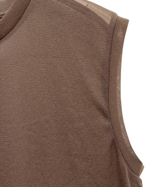 Noble（ノーブル）Noble (ノーブル) シアースキニーノースリーブトップス ブラウン サイズ:SIZE Freeの古着・服飾アイテム