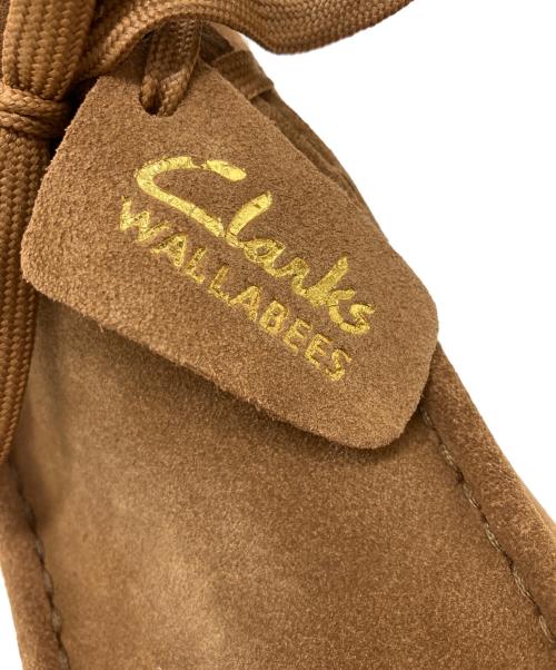 CLARKS（クラークス）CLARKS (クラークス) WALLABEE ブラウン サイズ:US7 1・2 未使用品の古着・服飾アイテム