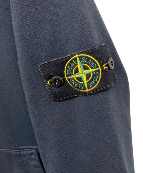 STONE ISLAND（ストーンアイランド）STONE ISLAND (ストーンアイランド) Pullover Hoodie ネイビー サイズ:Mの古着・服飾アイテム