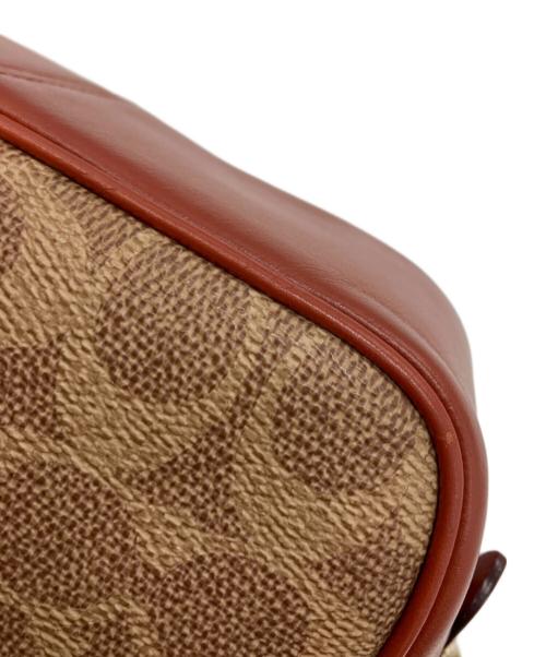 COACH（コーチ）COACH (コーチ) シグネチャー カメラバッグ ブラウンの古着・服飾アイテム