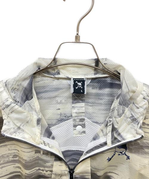 OAKLEY（オークリー）OAKLEY (オークリー) SKULL TRANSPARENT MESH JACKET 2.0 アイボリー×グレー サイズ:Lの古着・服飾アイテム