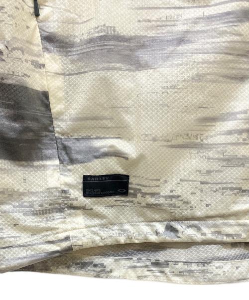 OAKLEY（オークリー）OAKLEY (オークリー) SKULL TRANSPARENT MESH JACKET 2.0 アイボリー×グレー サイズ:Lの古着・服飾アイテム