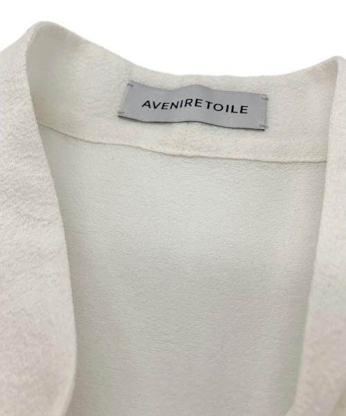 Aveniretoile（アベニールエトワール）Aveniretoile (アベニールエトワール) ジャガードボウタイリボンティアードブラウス ホワイト サイズ:SIZE 34の古着・服飾アイテム