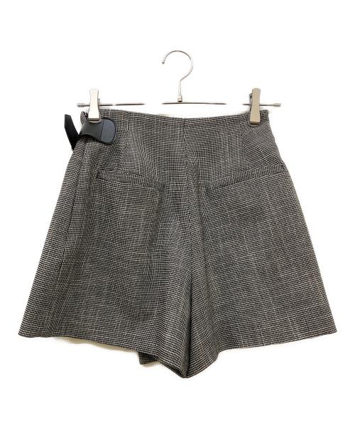 COLUMN PERMANENT（カラム・パーマネント）COLUMN PERMANENT (カラム・パーマネント) ラップショートパンツ グレー サイズ:SIZE36の古着・服飾アイテム