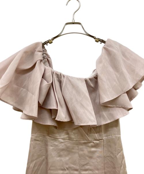 FRAY ID（フレイ アイディー）FRAY ID (フレイ アイディー) アシメラッフルサテンドレス ピンク サイズ:SIZE Mの古着・服飾アイテム