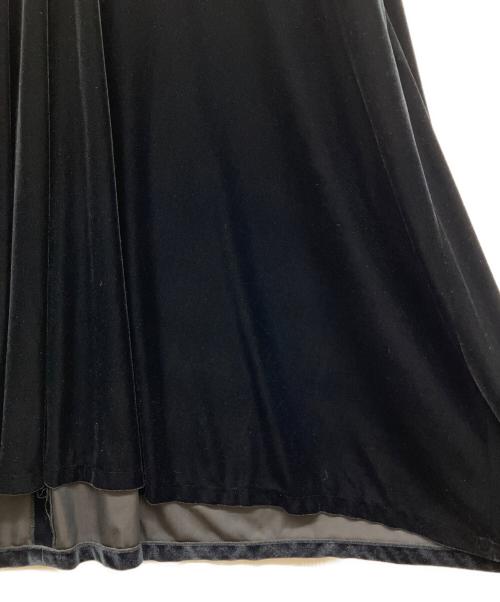 foufou（フーフー）foufou (フーフー) ノースリーブベロアワンピース ブラックの古着・服飾アイテム