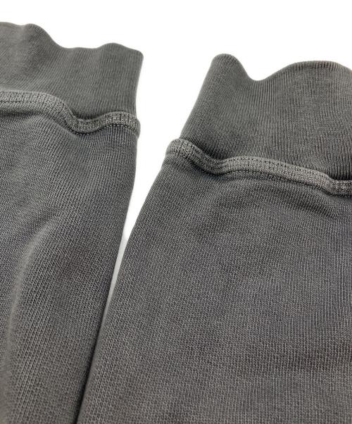 stussy（ステューシー）stussy (ステューシー) ZIP HOODIE PIGMENT DYED グレー サイズ:SIZE Mの古着・服飾アイテム