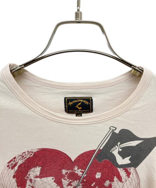 Vivienne Westwood ANGLOMANIA（ヴィヴィアンウエストウッドアングロマニア）Vivienne Westwood ANGLOMANIA (ヴィヴィアンウエストウッドアングロマニア) ハートワールドプリントTシャツ ピンク サイズ:XSの古着・服飾アイテム