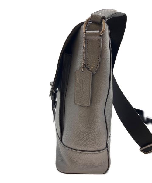 COACH（コーチ）COACH (コーチ) ハドソンメッセンジャーショルダーバッグ グレーの古着・服飾アイテム