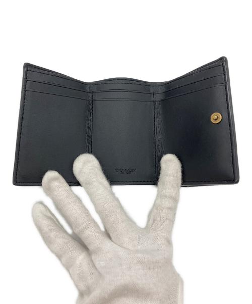COACH（コーチ）COACH (コーチ) ミニ トライフォールド ウォレット ブラックの古着・服飾アイテム