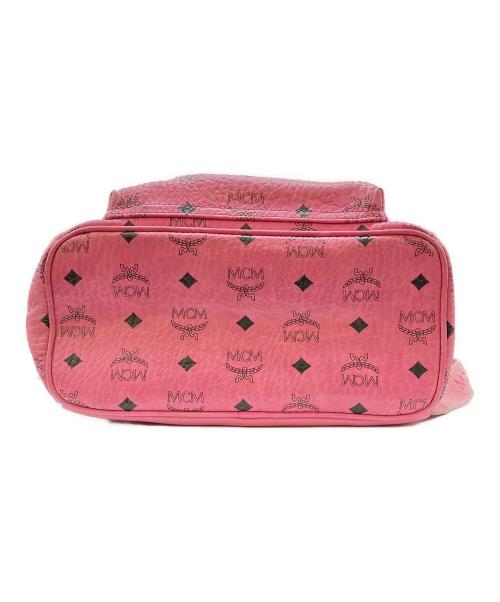 MCM（エムシーエム）MCM (エムシーエム) モノグラム スタッズバックパック ピンクの古着・服飾アイテム