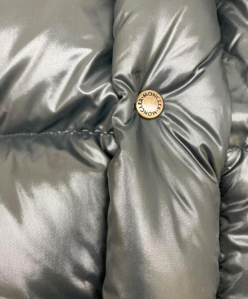 MONCLER（モンクレール）MONCLER (モンクレール) ダウンジャケット チャコールグレー サイズ:Mの古着・服飾アイテム