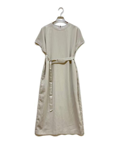 icB（アイシービー）icB (アイシービー) FluidBackSatin ワンピース ベージュ サイズ:SIZE 6の古着・服飾アイテム