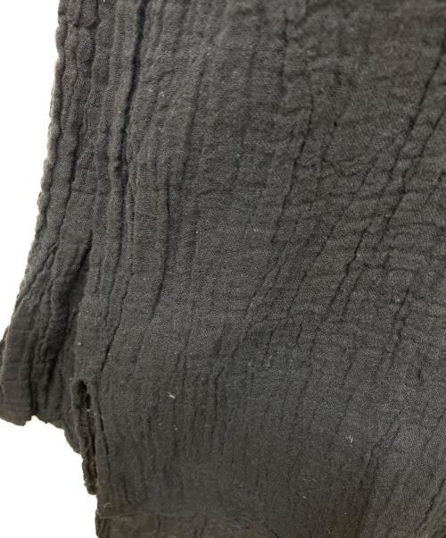 LES ATELIERS FRANCAIS DE CONFECTION（ル アトリエフランセ デ コンフェクション）LES ATELIERS FRANCAIS DE CONFECTION (ル アトリエフランセ デ コンフェクション) HENLY NECK L/SL シャツ ブラック サイズ:SIZE Freeの古着・服飾アイテム