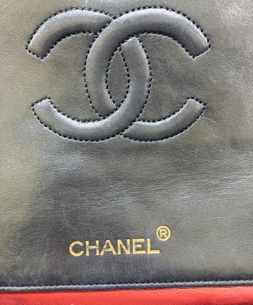 CHANEL（シャネル）CHANEL (シャネル) ハーフムーンチェーンショルダーバッグ ブラックの古着・服飾アイテム
