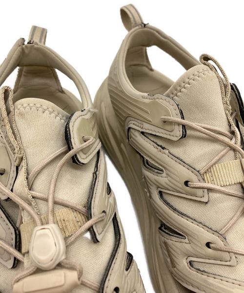 HOKAONEONE（ホカオネオネ）HOKAONEONE (ホカオネオネ) HOPARA サンダル ベージュ サイズ:US11の古着・服飾アイテム