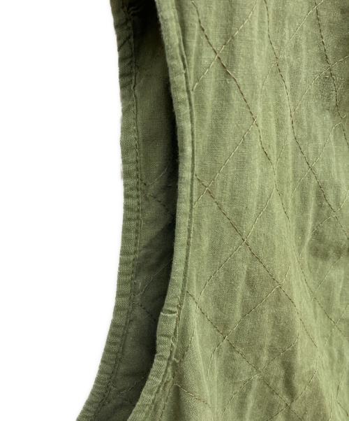 MILITARY（ミリタリー）MILITARY (ミリタリー) Belgian Army Quilted Vest オリーブ サイズ:-の古着・服飾アイテム