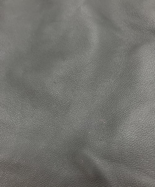maison kitsune（メゾンキツネ）maison kitsune (メゾンキツネ) ラウンドレザースカート ブラック サイズ:SIZE XSの古着・服飾アイテム