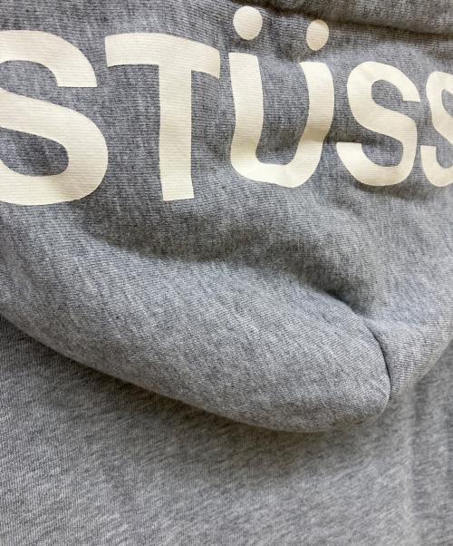 stussy（ステューシー）stussy (ステューシー) プルオーバーパーカー グレー サイズ:Sの古着・服飾アイテム