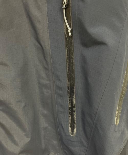 ARC'TERYX（アークテリクス）ARC'TERYX (アークテリクス) ナイロンジャケット ネイビー サイズ:xsの古着・服飾アイテム