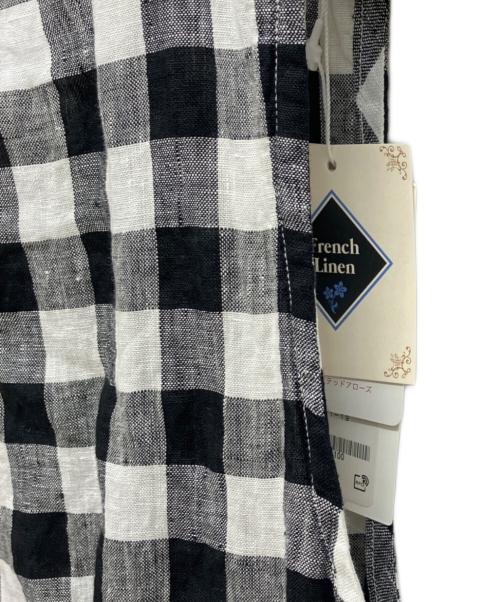 BEAUTY&YOUTH（ビューティーアンドユース）BEAUTY&YOUTH (ビューティーアンドユース) ウォッシャブルフレンチリネンマキシワンピース ホワイト×ブラック サイズ:FREE 未使用品の古着・服飾アイテム