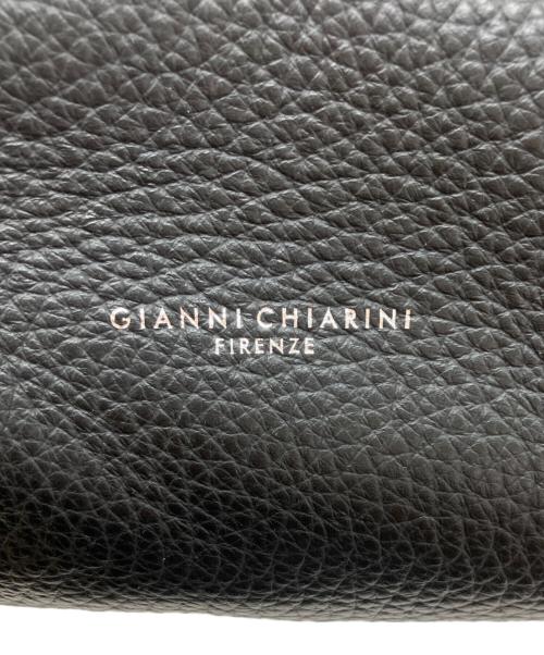 GIANNI CHIARINI（ジャンニ キアリーニ）GIANNI CHIARINI (ジャンニ キアリーニ) DUA ブラックの古着・服飾アイテム