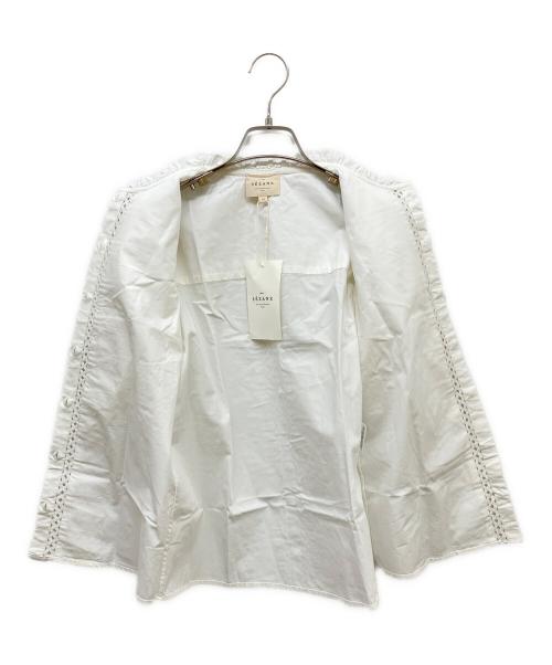 SEZANE（セザンヌ）SEZANE (セザンヌ) フリルブラウス ホワイト サイズ:34 未使用品の古着・服飾アイテム